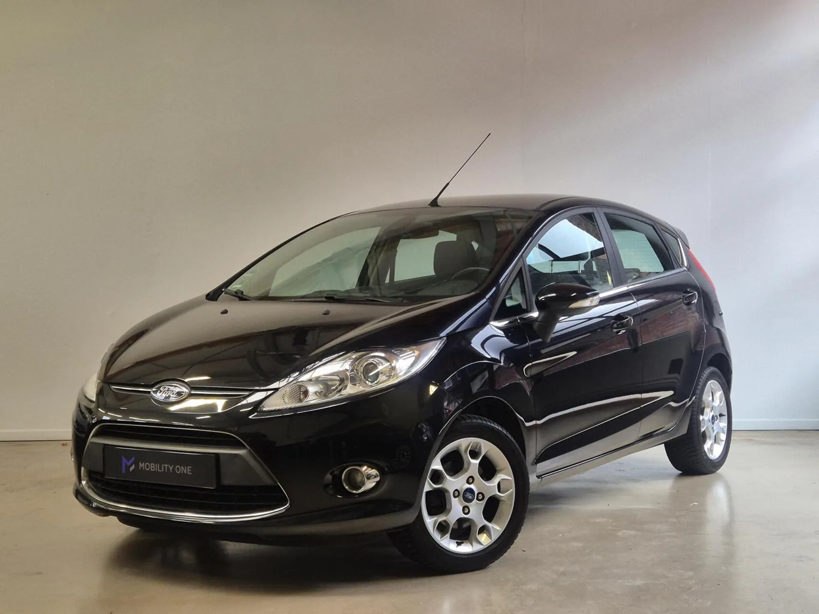 Ford Fiesta (2012) — foto 1
