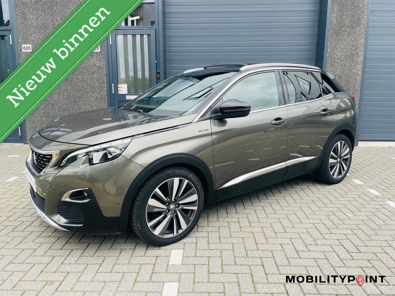 Peugeot 3008 (2017) — foto 1