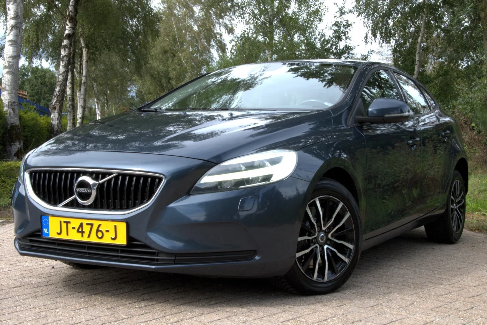 Volvo V40 (2016) — foto 1