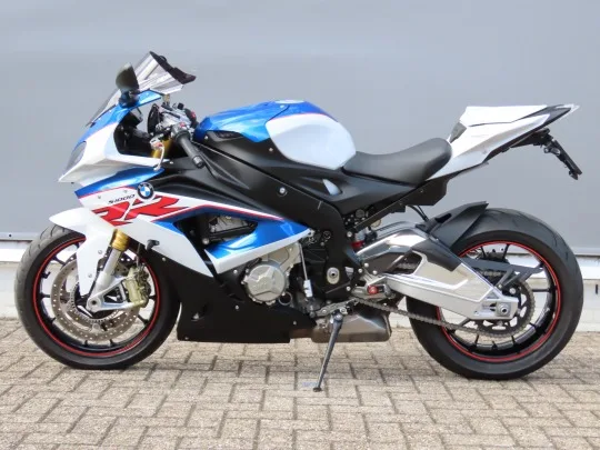 BMW S 1000 RR (2018) — foto 1