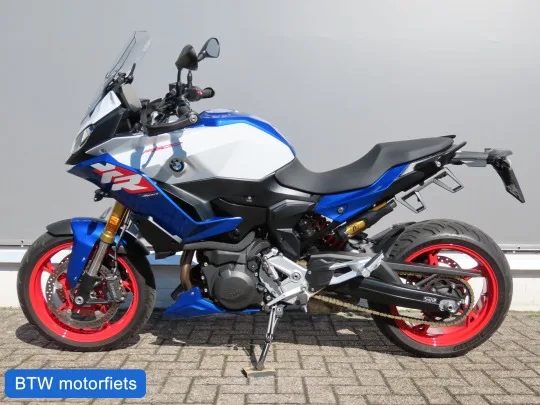 BMW F 900 XR (2026) — foto 1