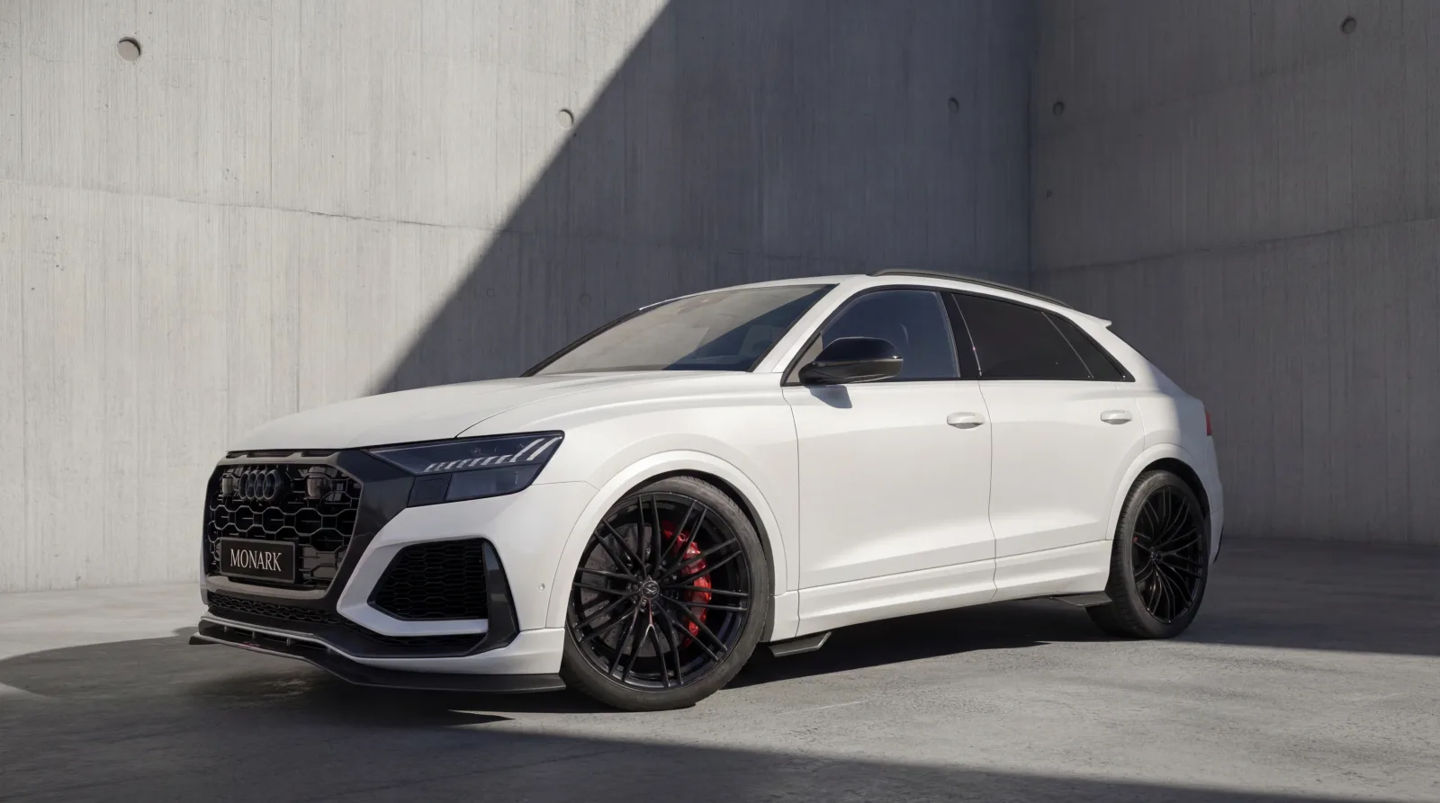 Audi RS Q8 (2023) — foto 1