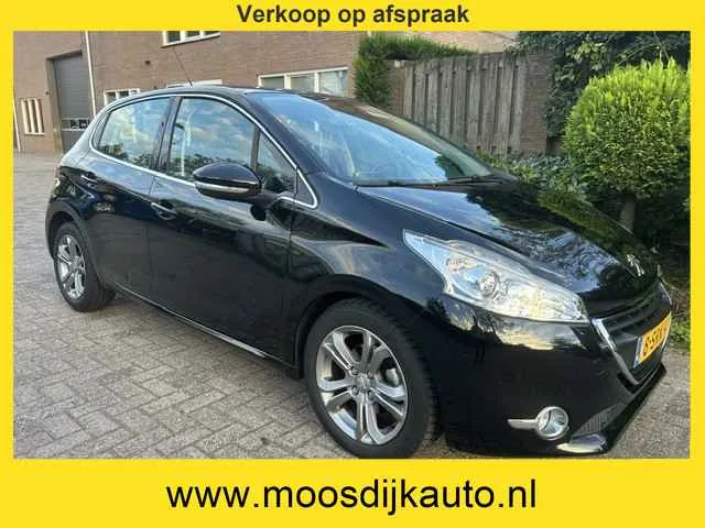 Peugeot 208 (2013) — foto 1