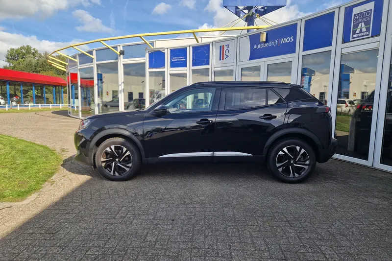Peugeot 2008 (2021)