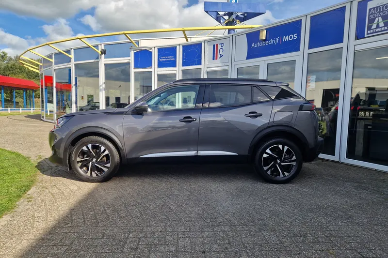 Peugeot 2008 (2021)