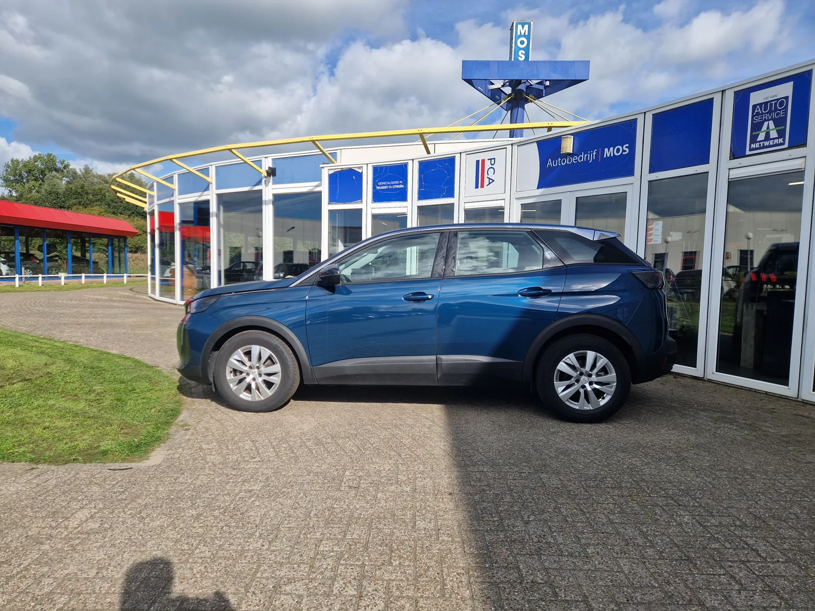 Peugeot 3008 (2022) — foto 1