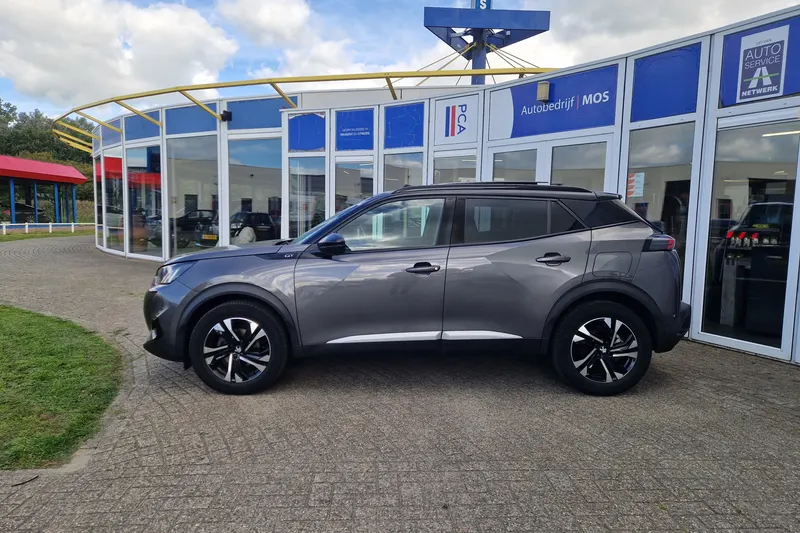 Peugeot 2008 (2022)