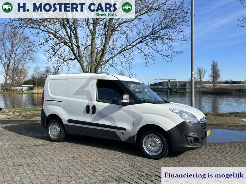 Opel Combo (2016) — foto 1