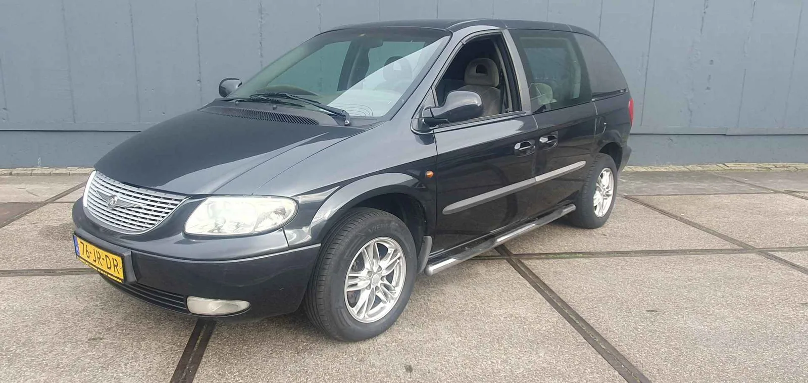 Chrysler Grand Voyager (2002) — foto 1