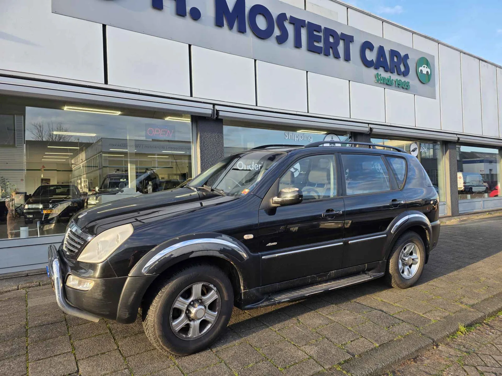 SsangYong Rexton (2005) — foto 1