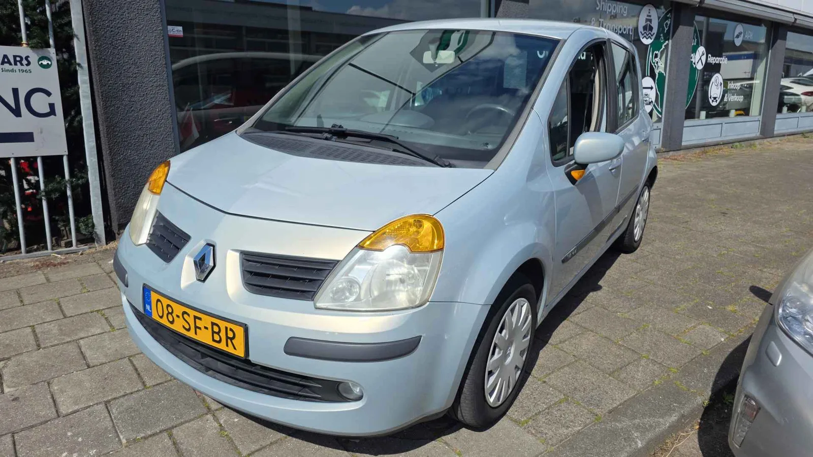 Renault Modus (2004) — foto 1