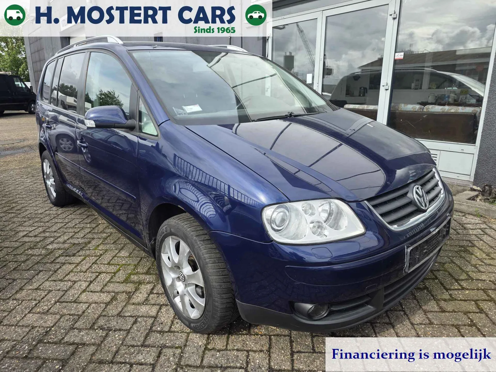 Volkswagen Touran (2005) — foto 1