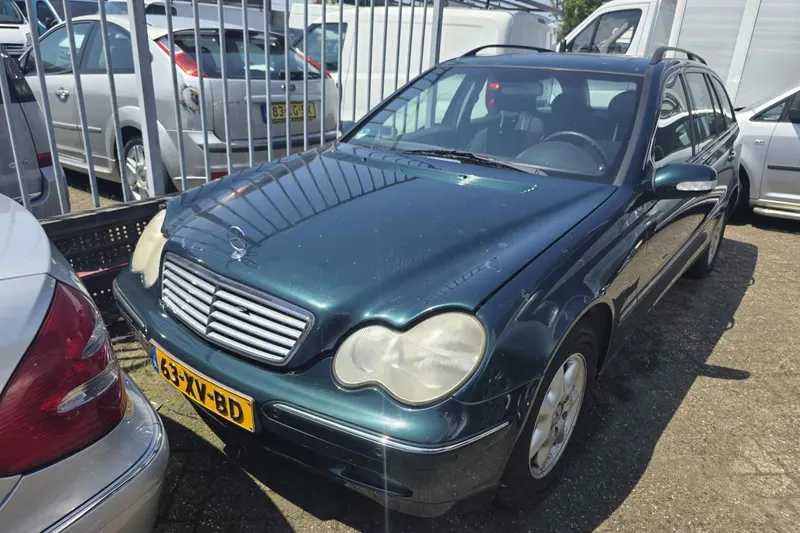 Mercedes-Benz C-Klasse (2002)