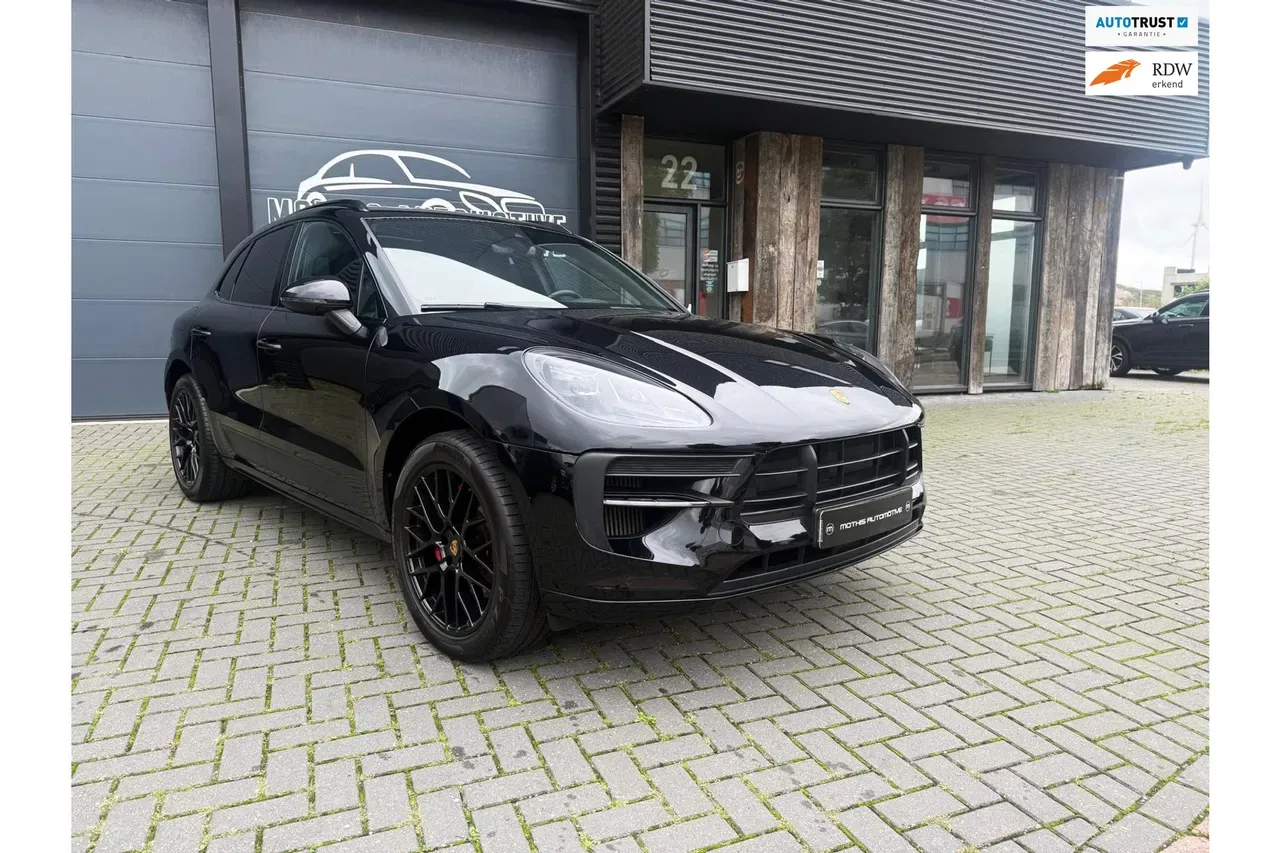 Porsche Macan (2021) — foto 1