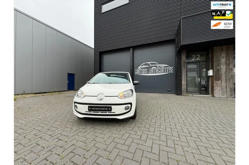 Volkswagen Up! (2013)