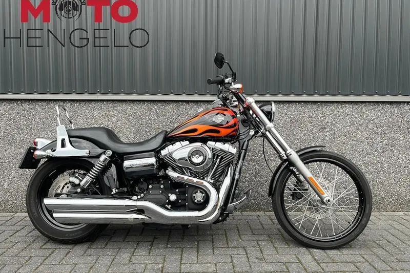 Harley-Davidson Wide Glide (2011)