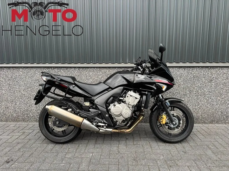 Honda CBF 600 S (2012) — foto 1