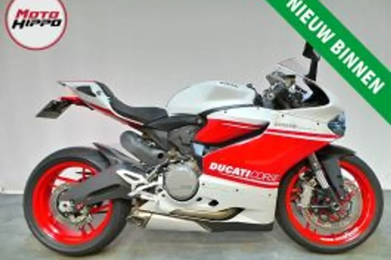 Ducati 899 Panigale (2015)