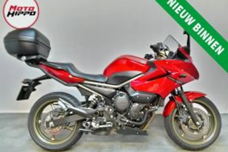 Yamaha XJ6 (2010)