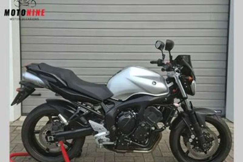 Yamaha FZ6 (2010)