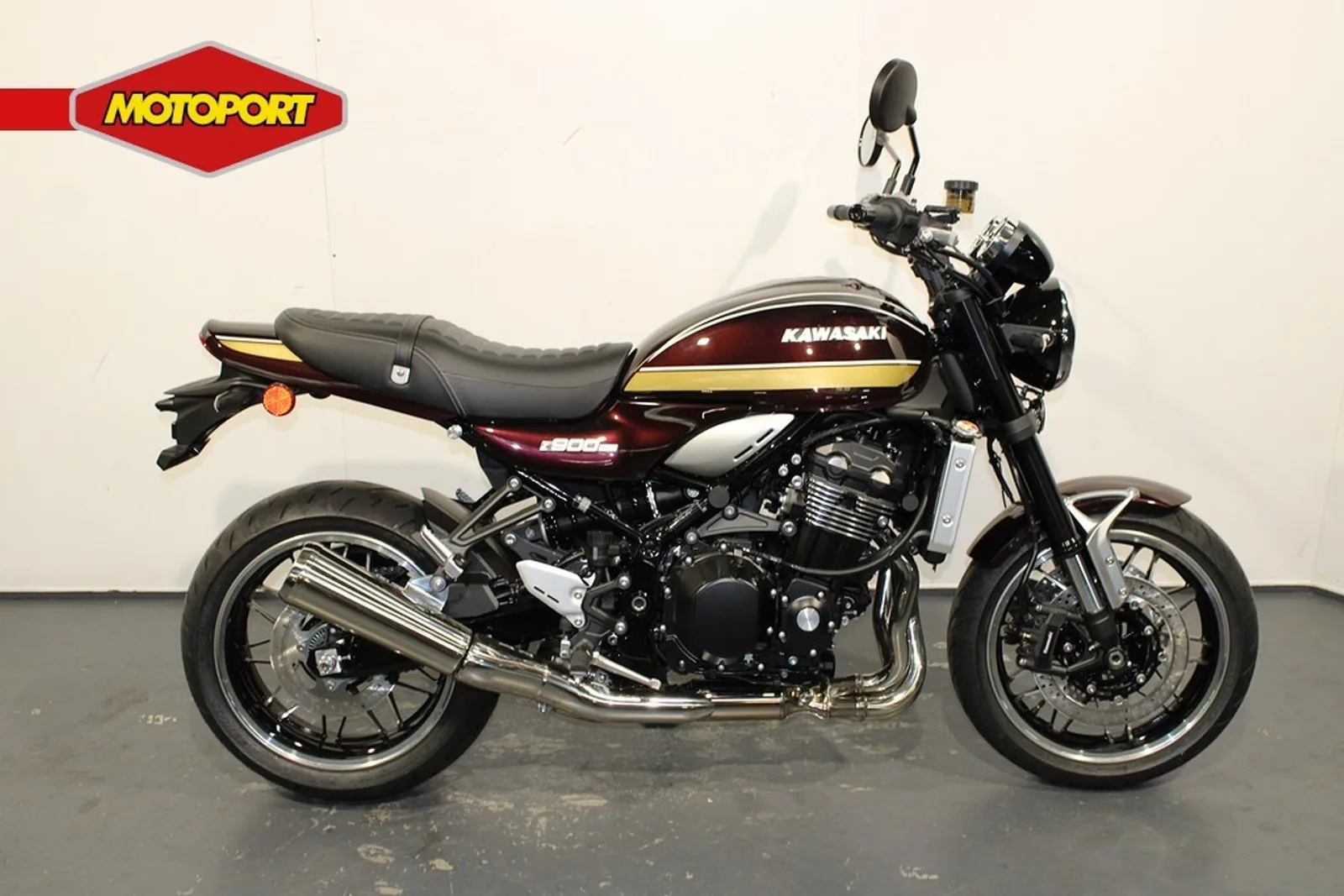 Kawasaki Z900RS (2026) — foto 1