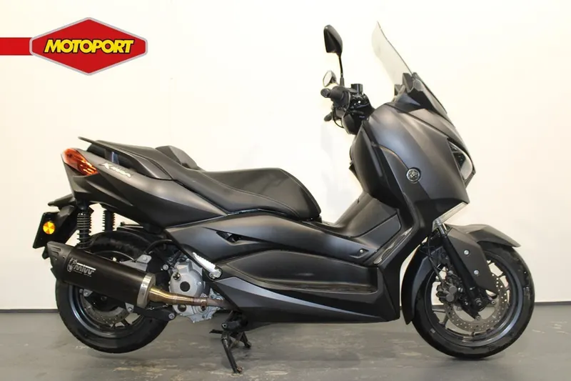 Yamaha XMAX 300 (2020)