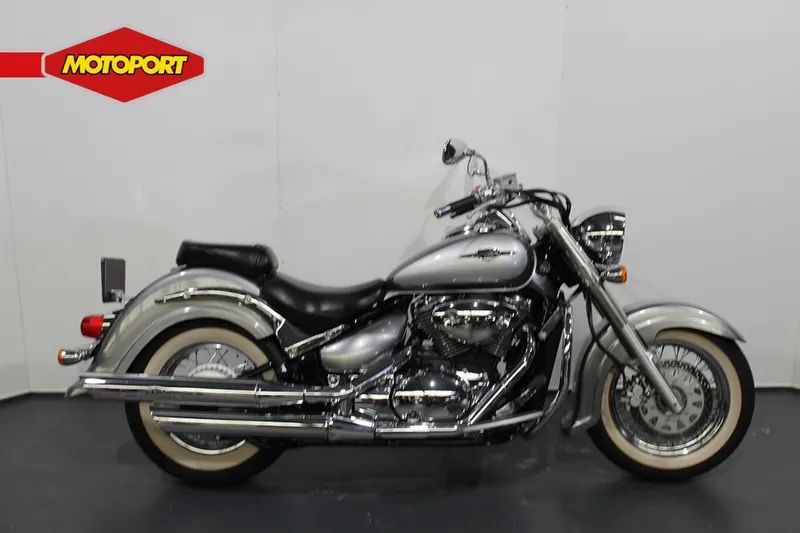 Suzuki Intruder C 800 (2007)
