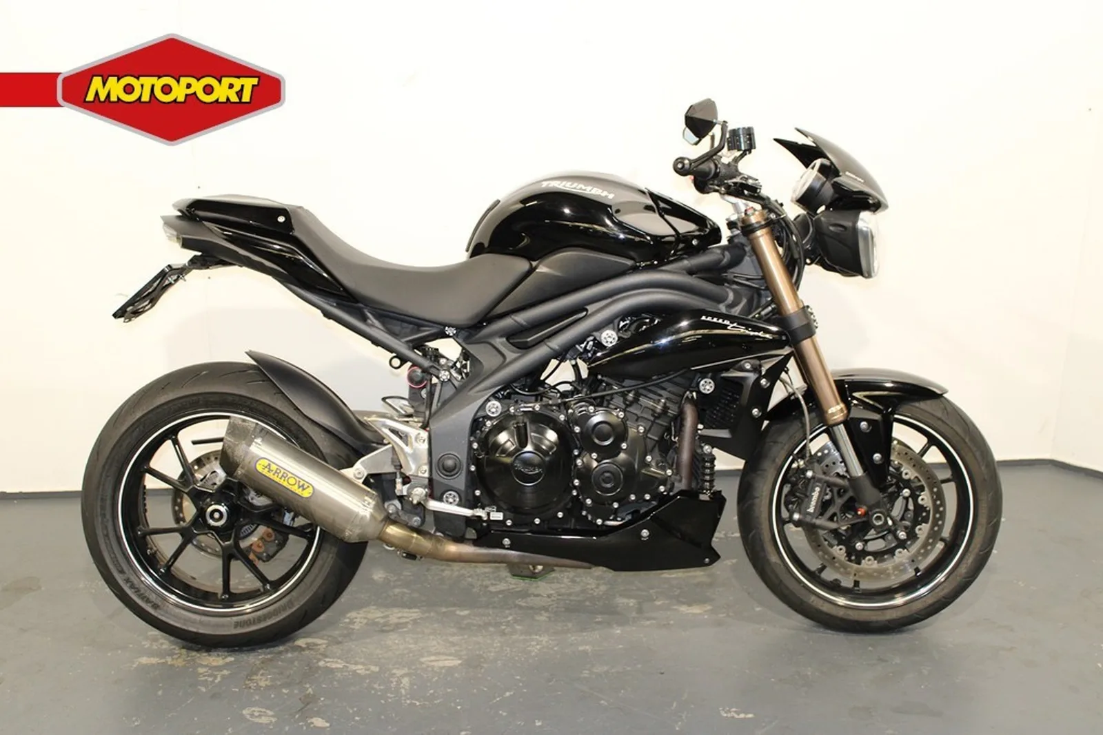Triumph Speed Triple (2016) — foto 1