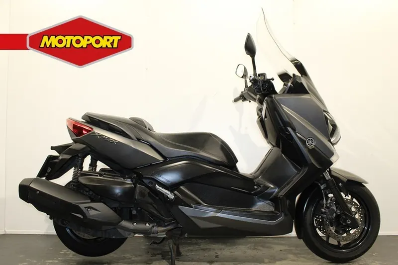 Yamaha X MAX 400 (2015)