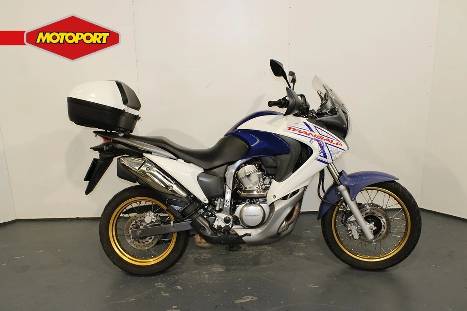 Honda Xl 700 v transalp (2009) — foto 1