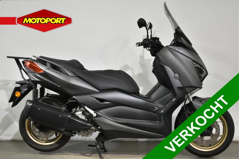 Yamaha Xmax 300 Tech MAX (2021)