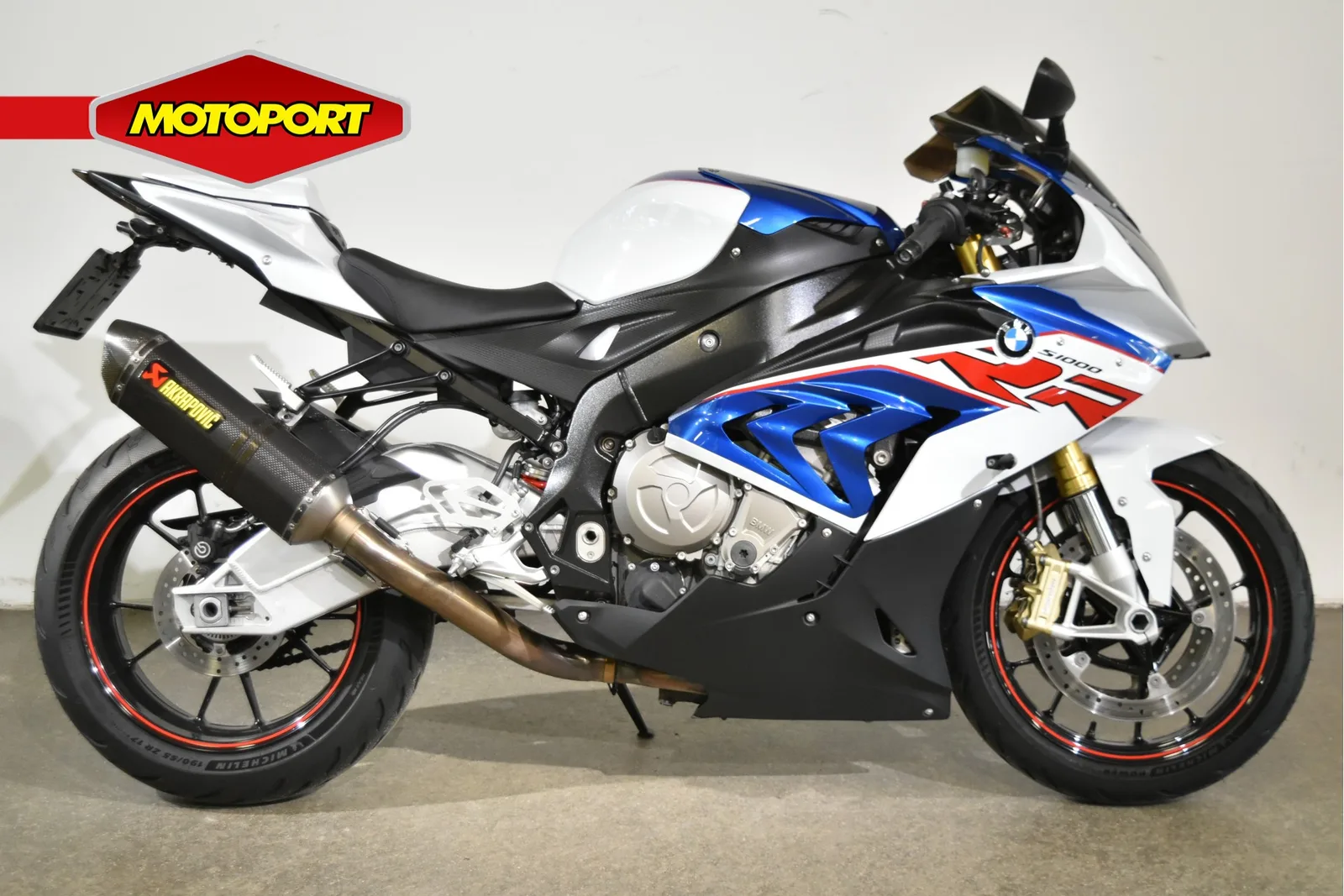 BMW S 1000 RR (2017) — foto 1