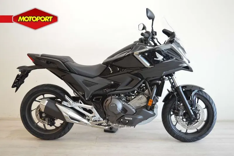 Honda NC750X (2026)