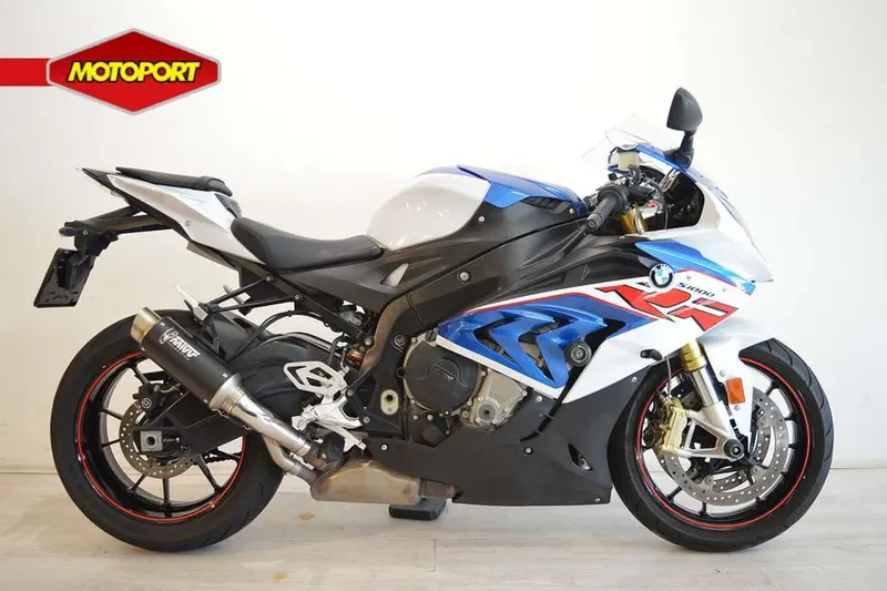 BMW S 1000 RR (2017)