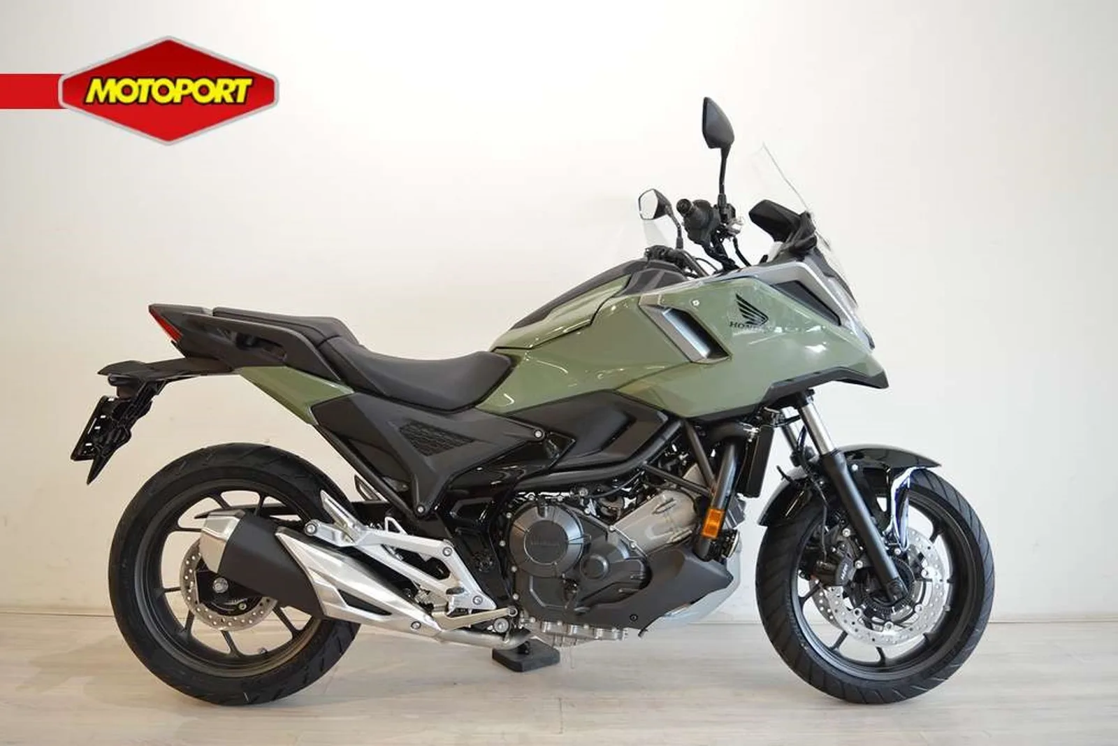 Honda NC750X (2027) — foto 1