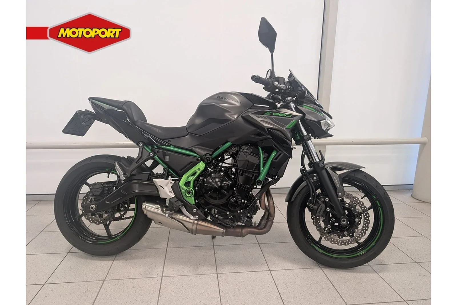 Kawasaki Z650 (2024) — foto 1