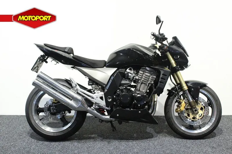 Kawasaki Z1000 (2005)
