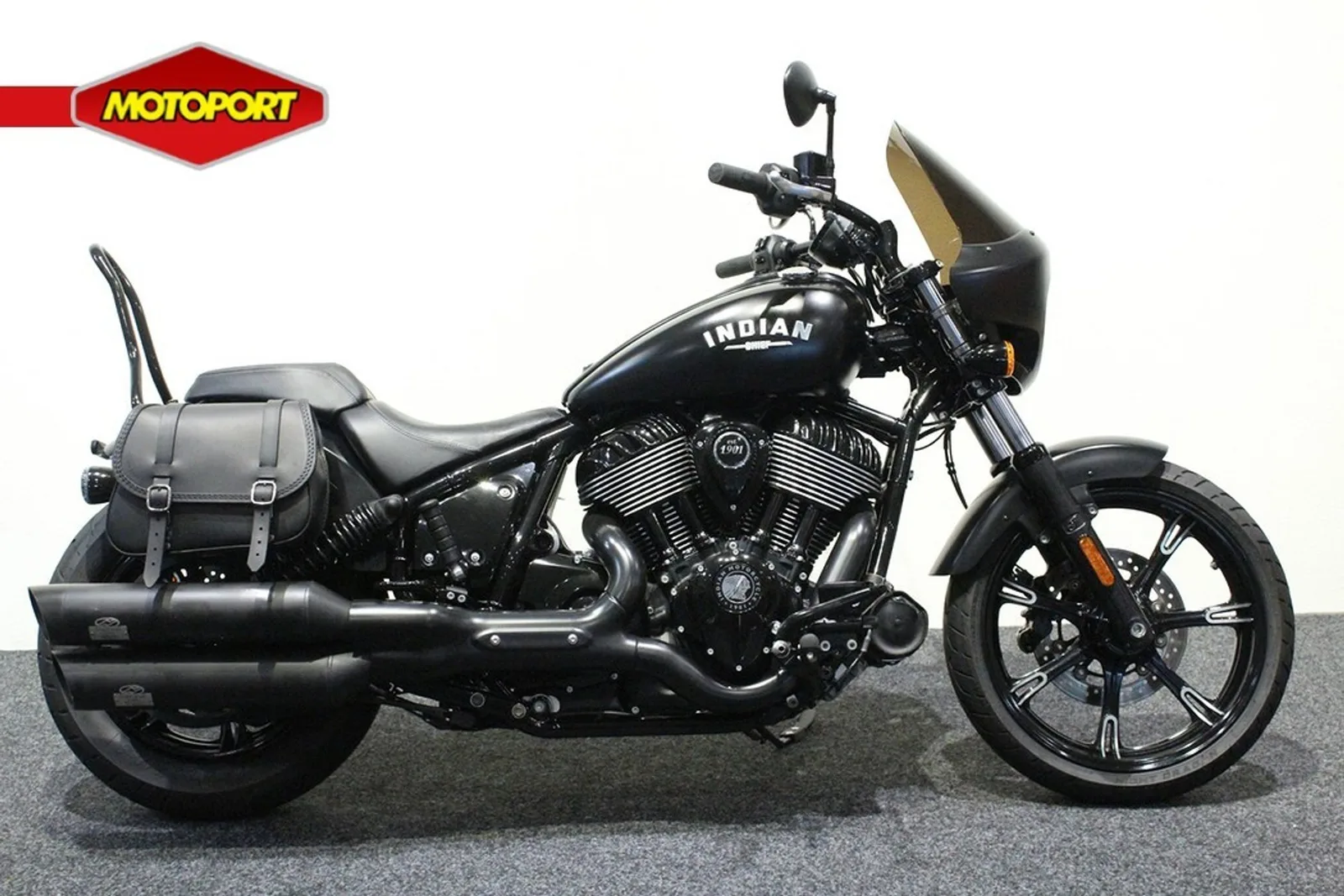 Indian Chief Bobber Dark Horse (2023) — foto 1