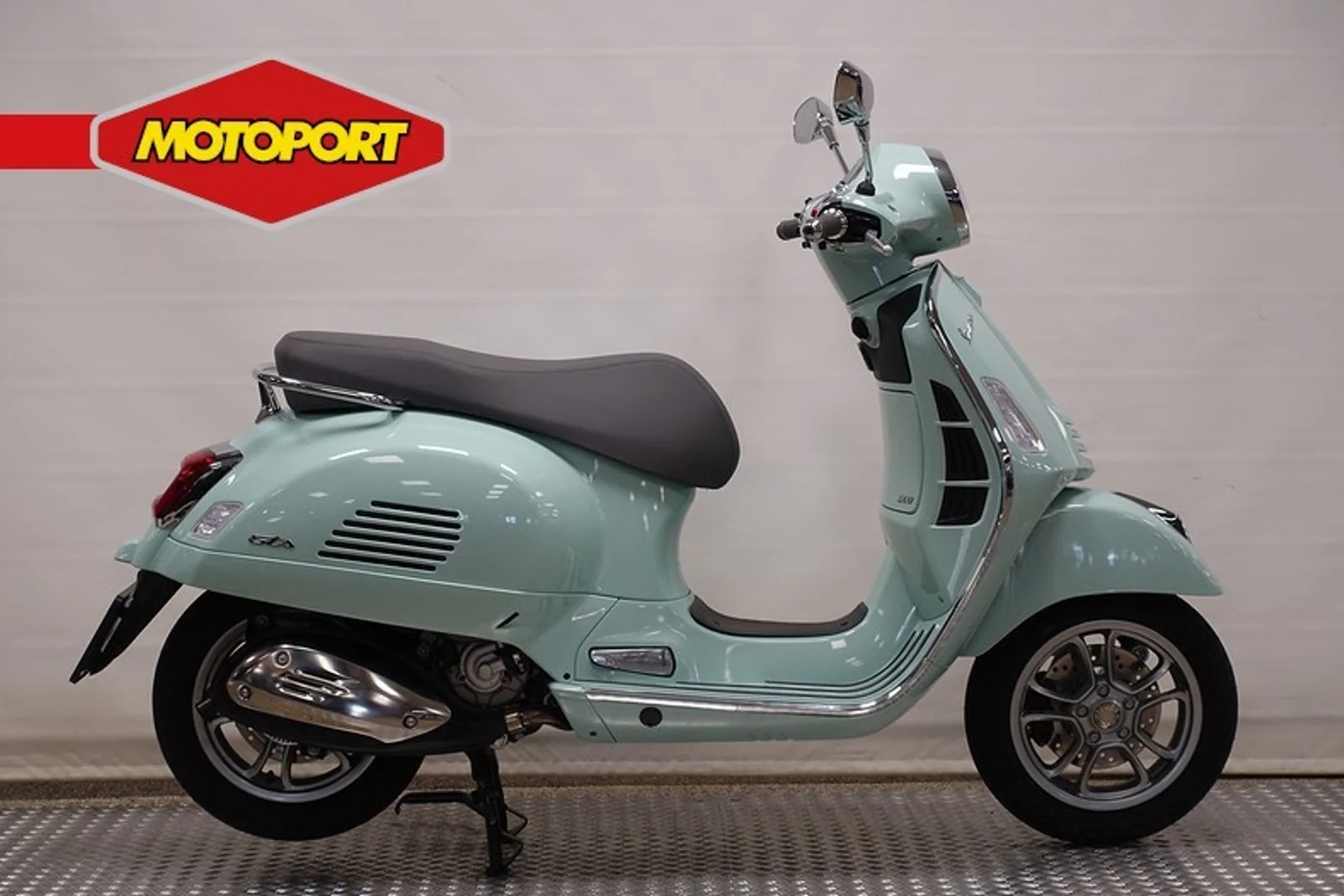 Vespa GTS 300 (2024) — foto 1