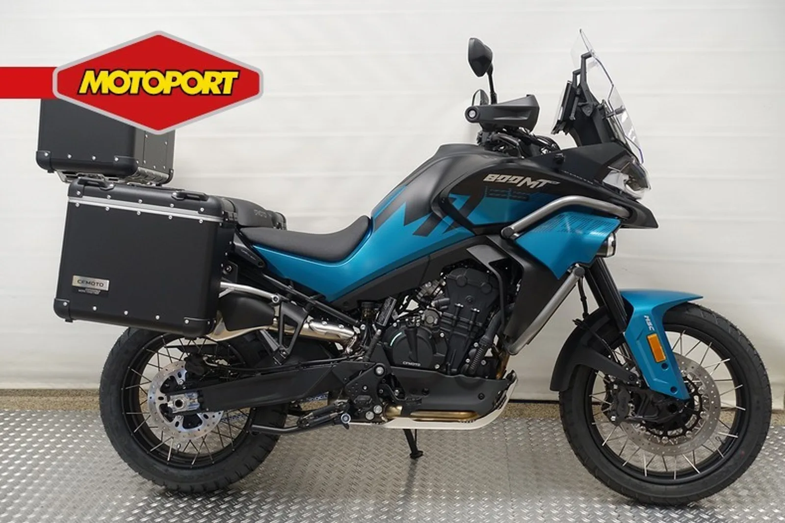CFMoto 800 MT (2026) — foto 1