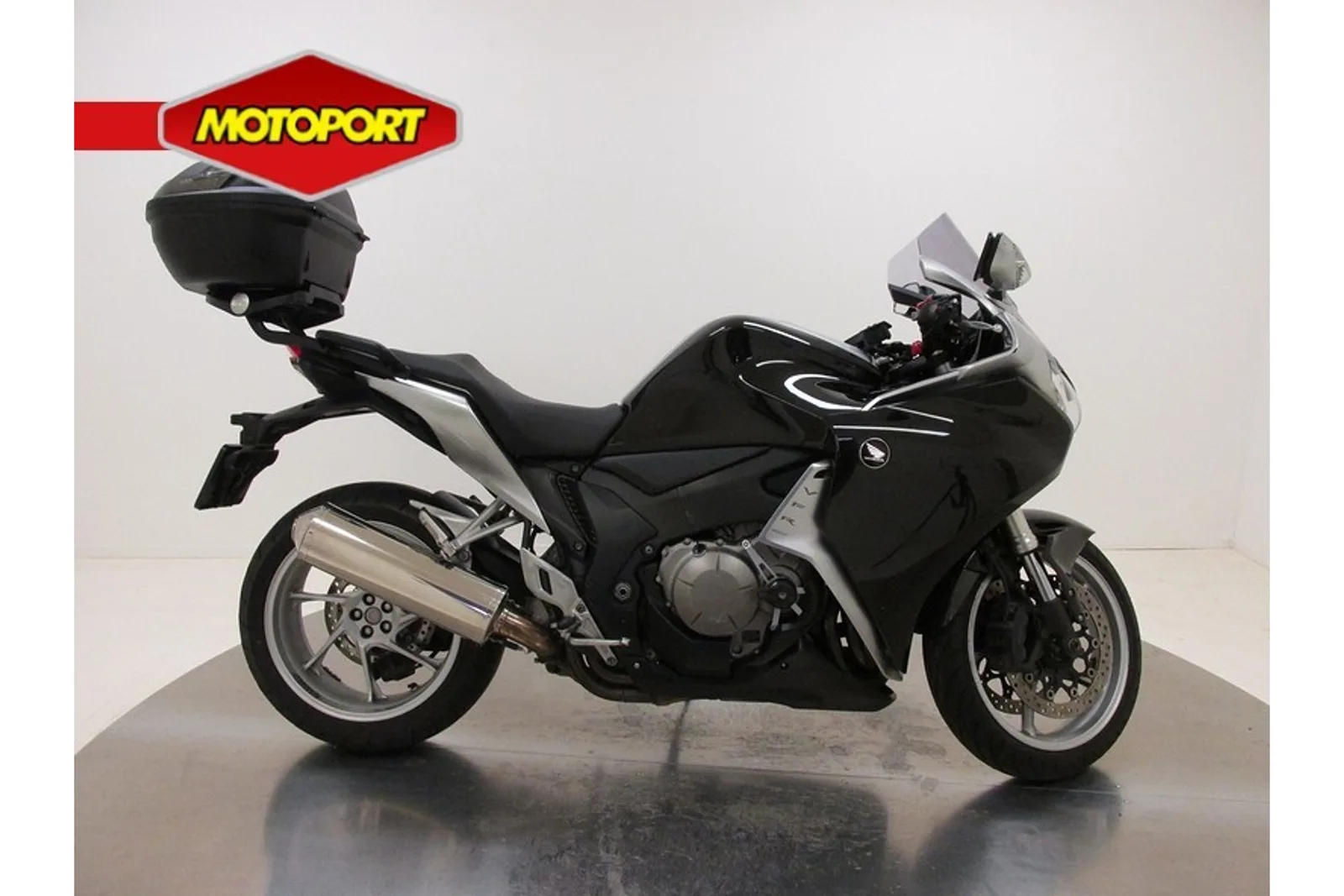 Honda VFR 1200 F (2010) — foto 1