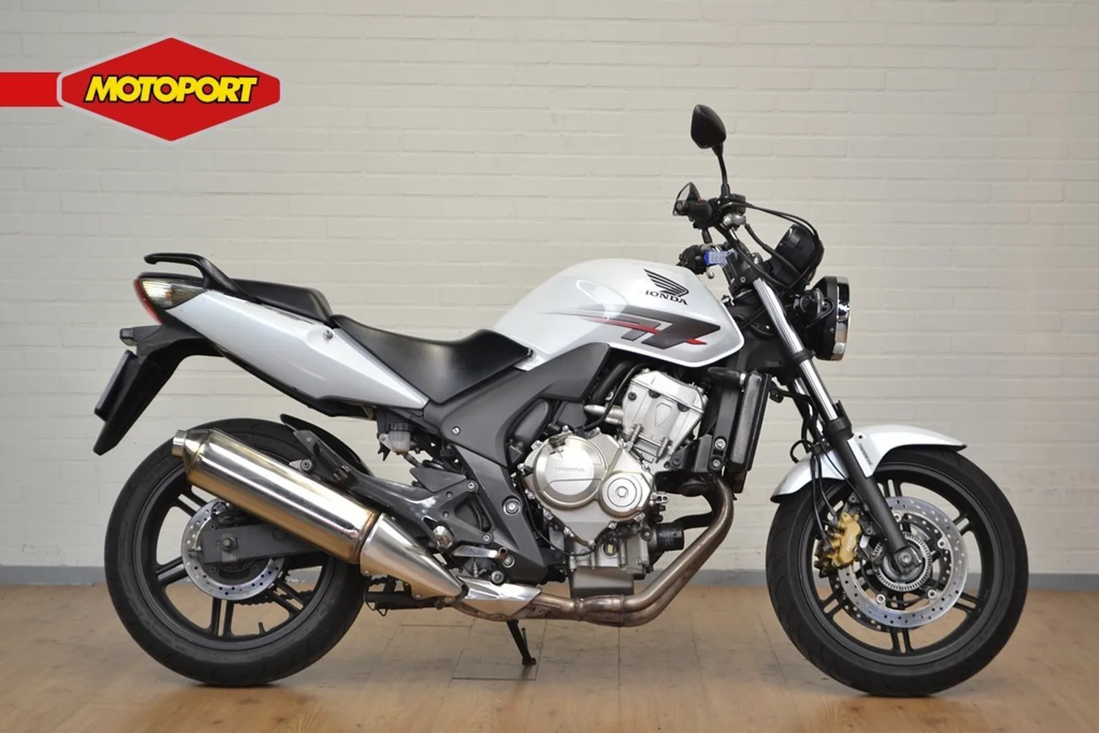 Honda CBF 600N (2012) — foto 1