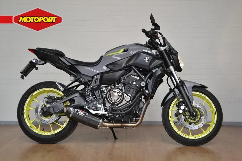 Yamaha MT-07 (2016)