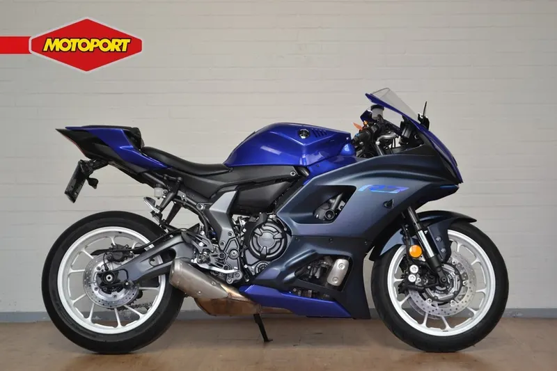 Yamaha YZF-R7 (2024)