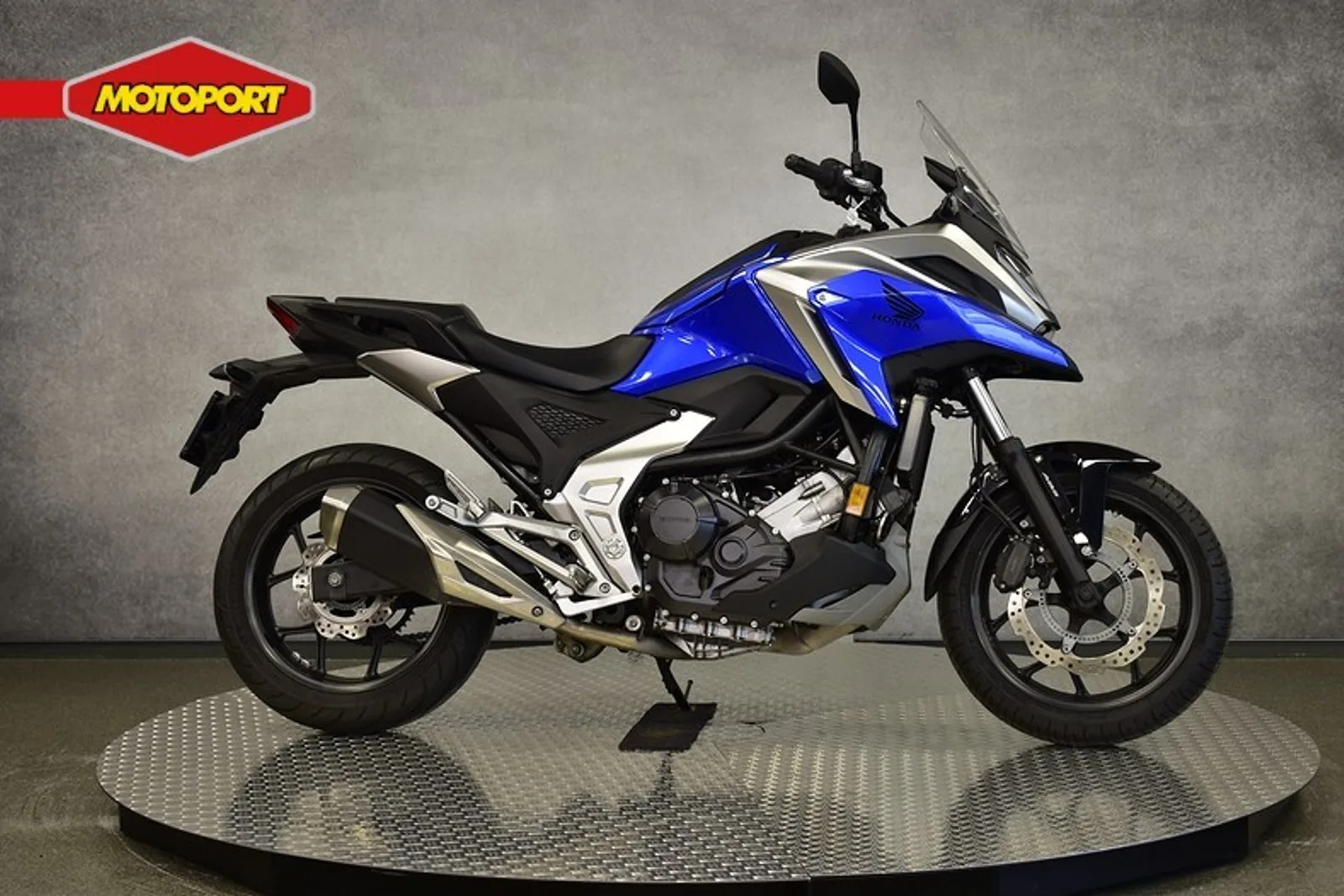 Honda NC750X (2021) — foto 1