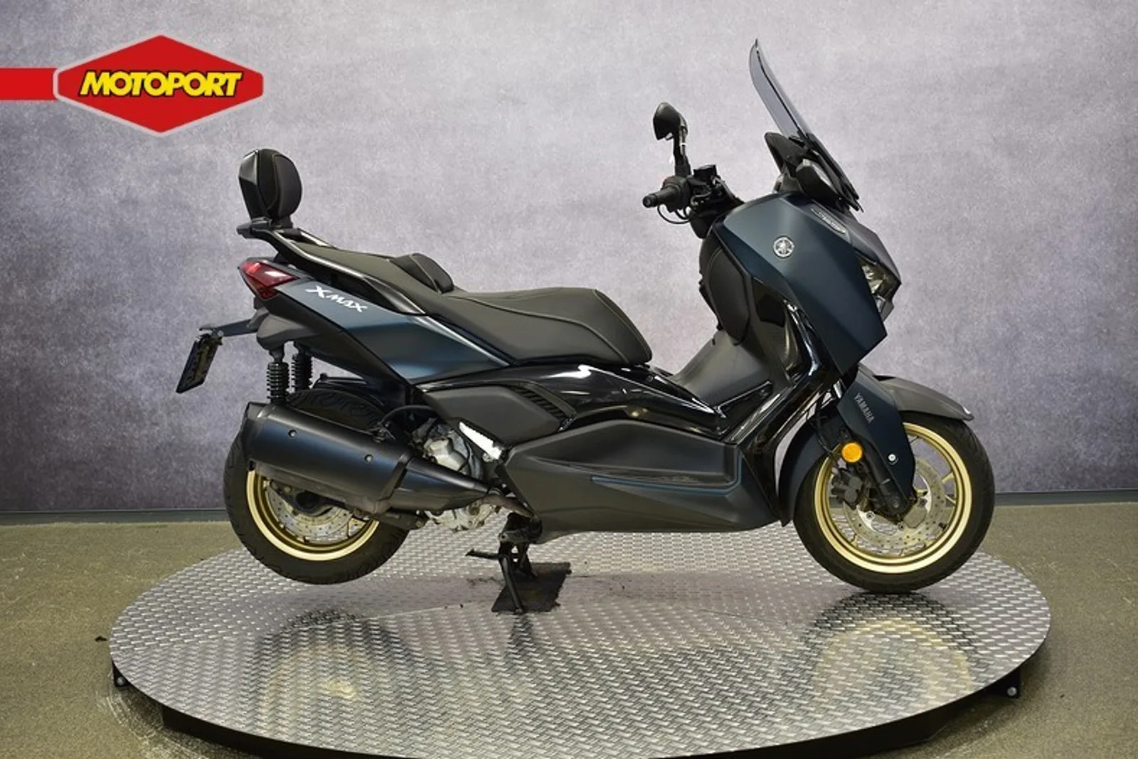 Yamaha XMAX 300 Tech MAX (2023) — foto 1