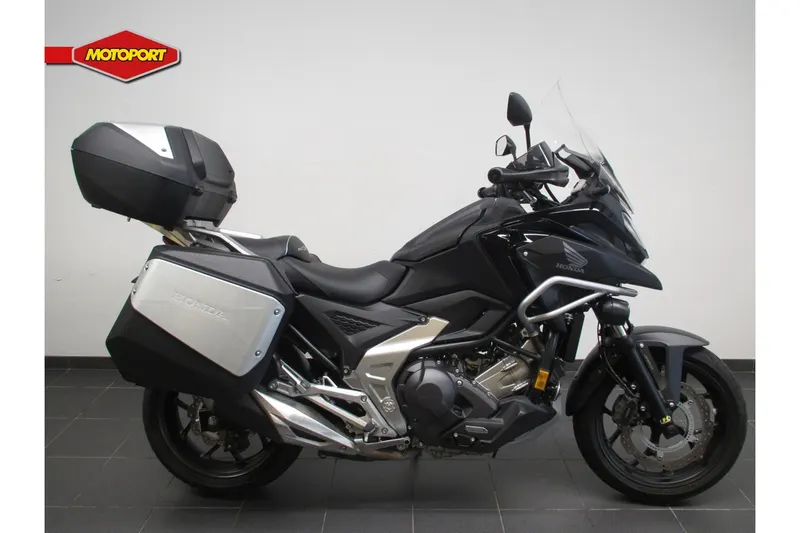 Honda NC 750 X (2024)