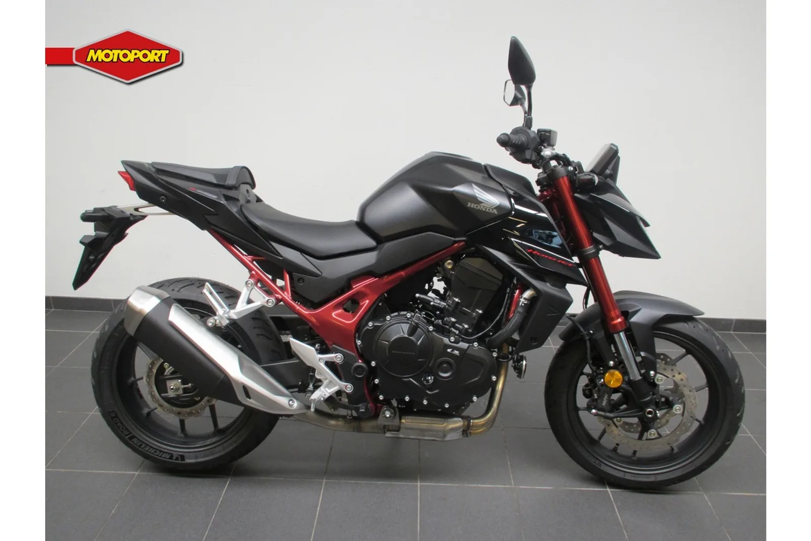 Honda CB 750 Hornet (2026) — foto 1