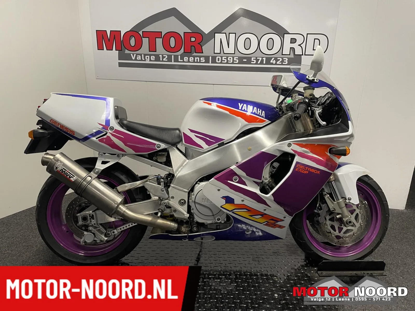 Yamaha YZF 750SP 750 SP (1995) — foto 1