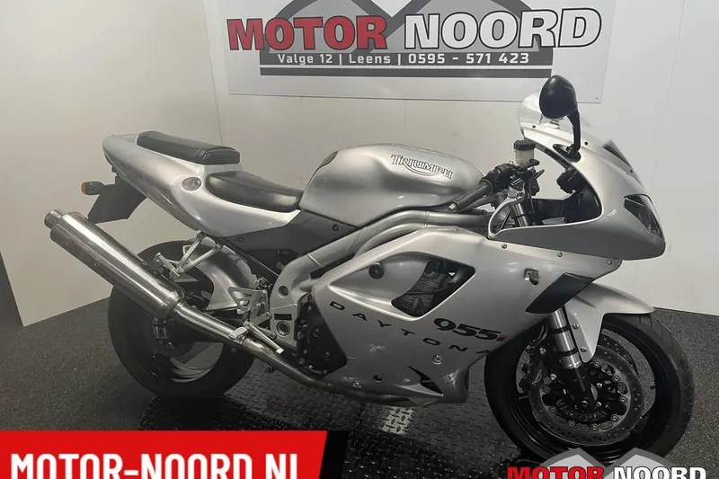 Triumph Daytona 955I (2002)